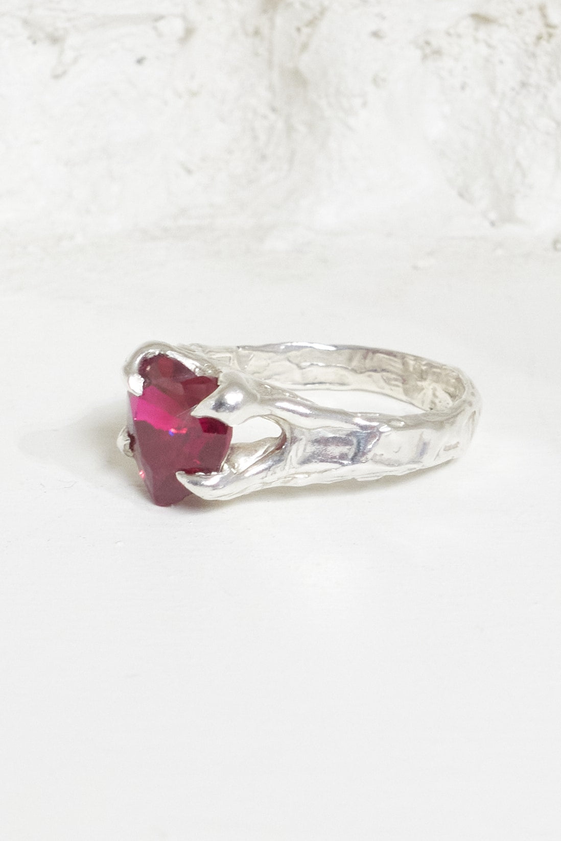 Outcast heart claw ring