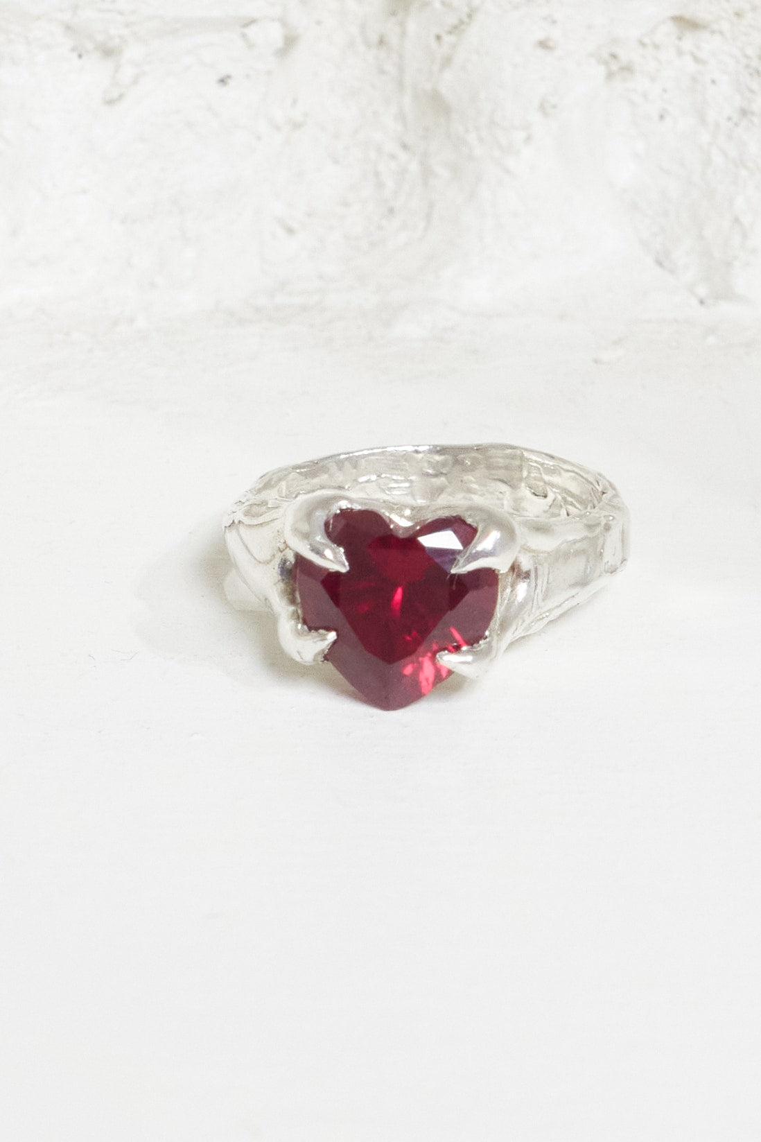 Outcast heart claw ring