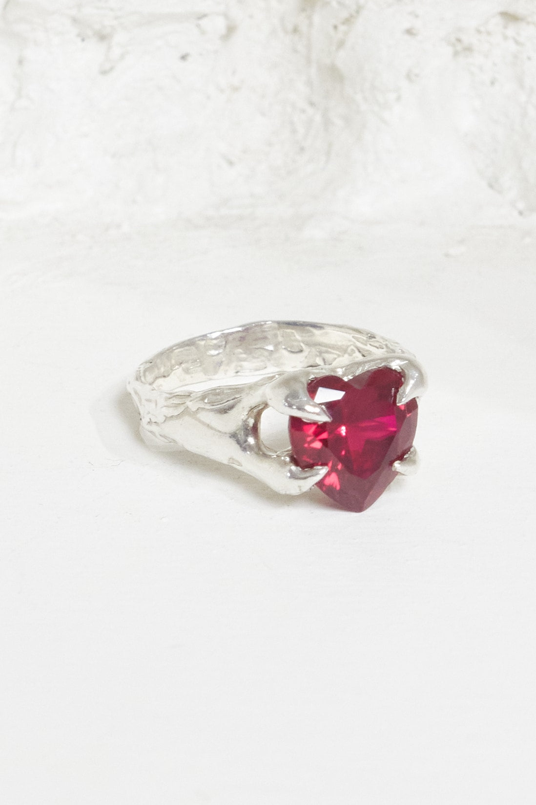 Outcast heart claw ring