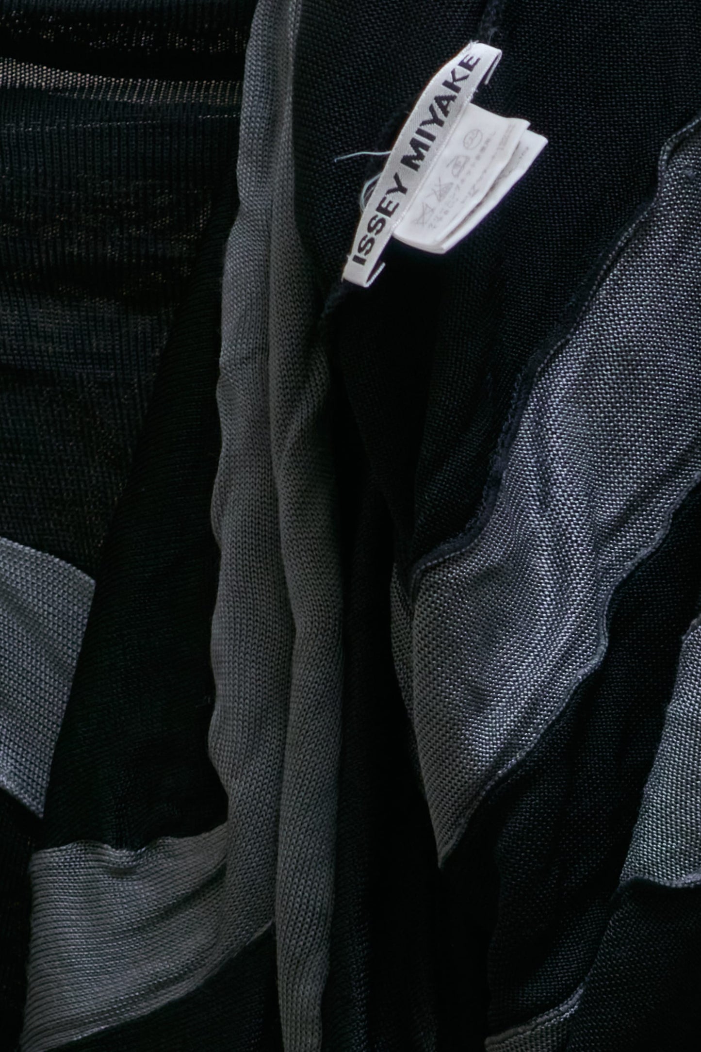 Issey Miyake E Y tunic