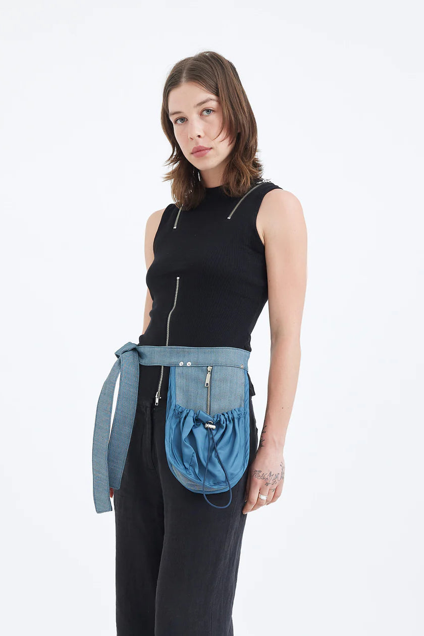 Be Right Back pocket bag