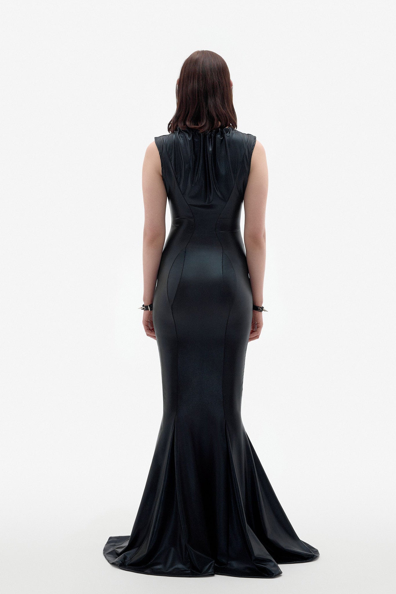 be right back final boss gown