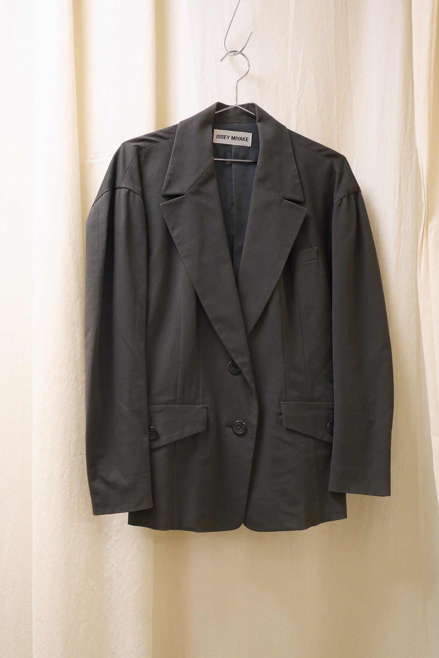 Issey Miyake 1998 cinched waist two button blazer