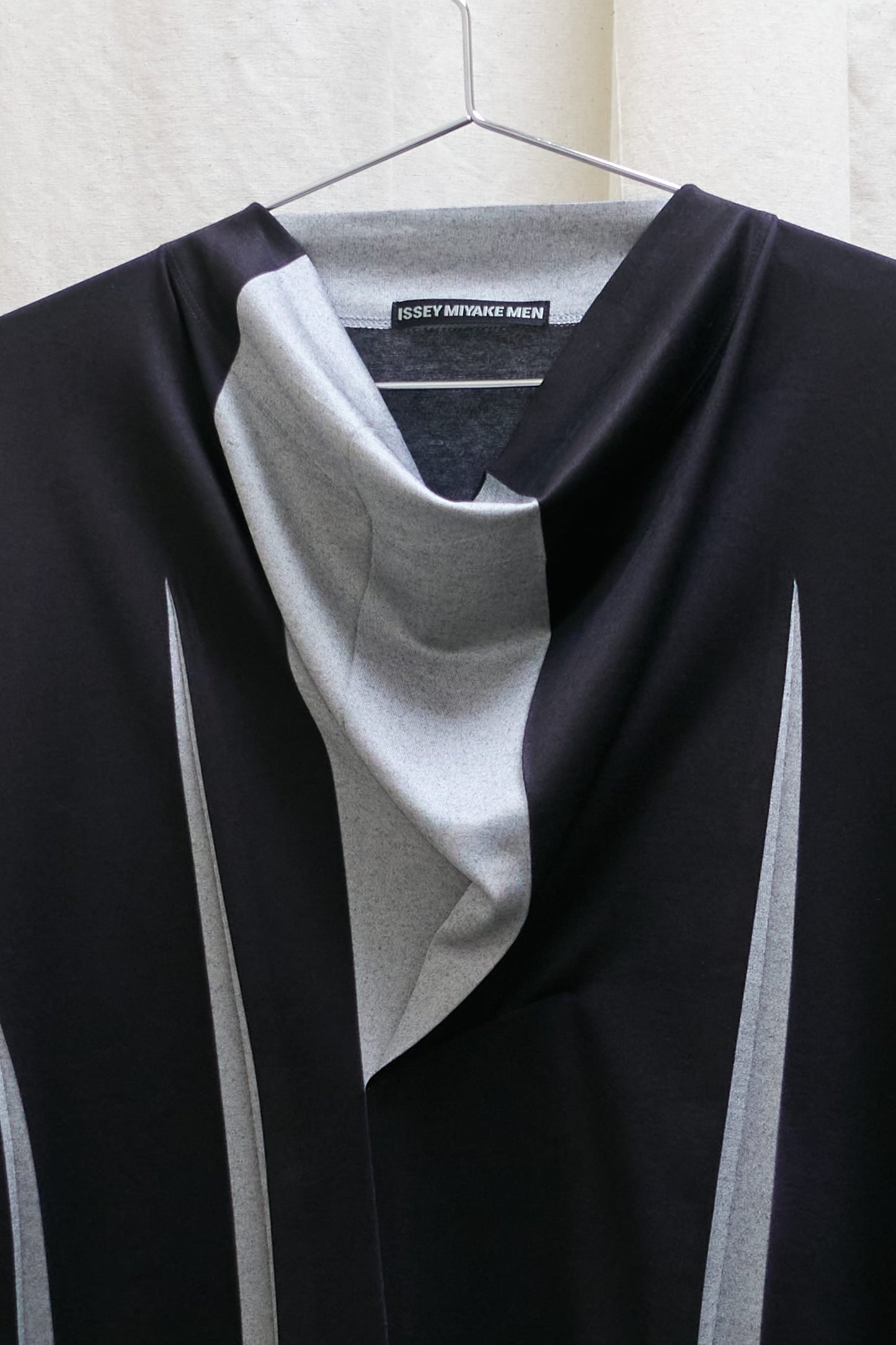 Issey Miyake Men angular crease dye top