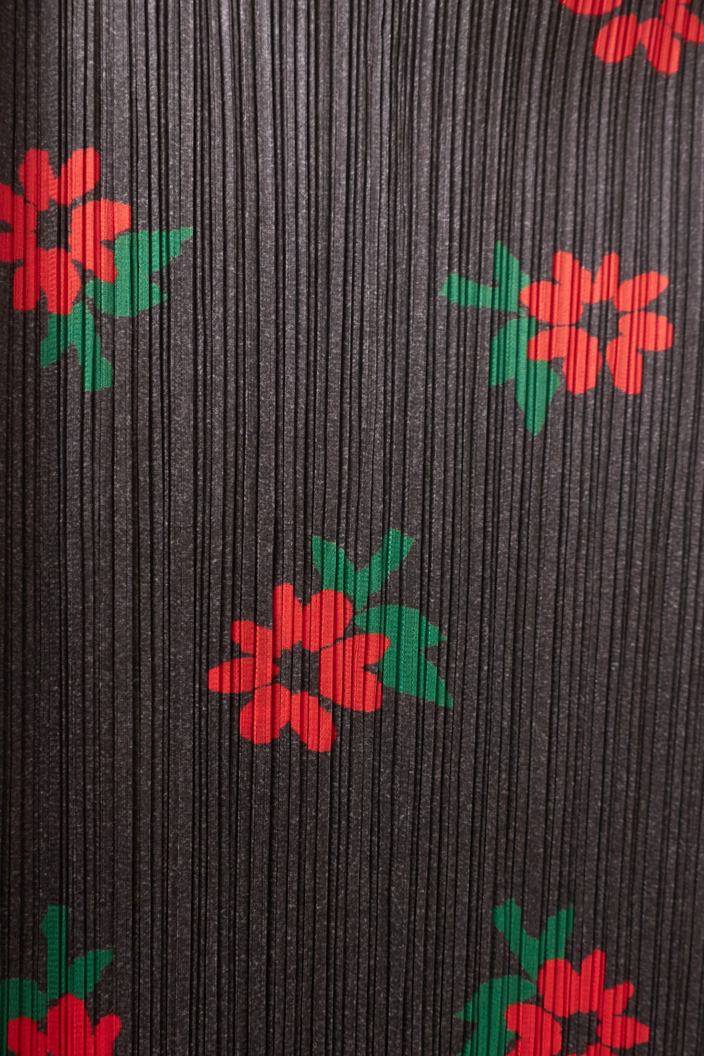 Issey Miyake Pleats Please floral pattern pleated skirt