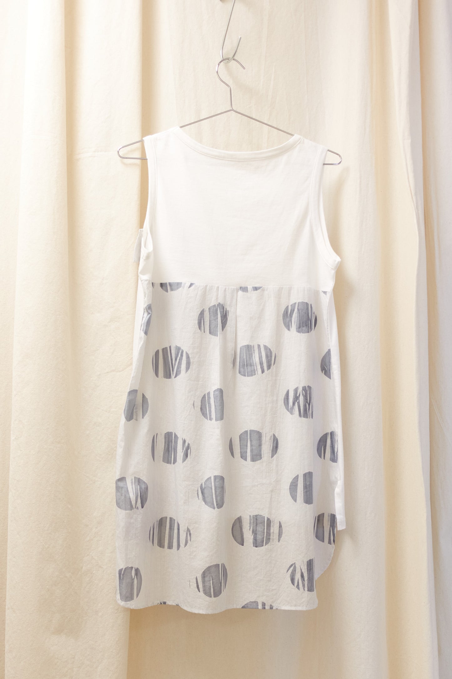 Y’s Yohji Yamamoto long singlet with crease print polka dot