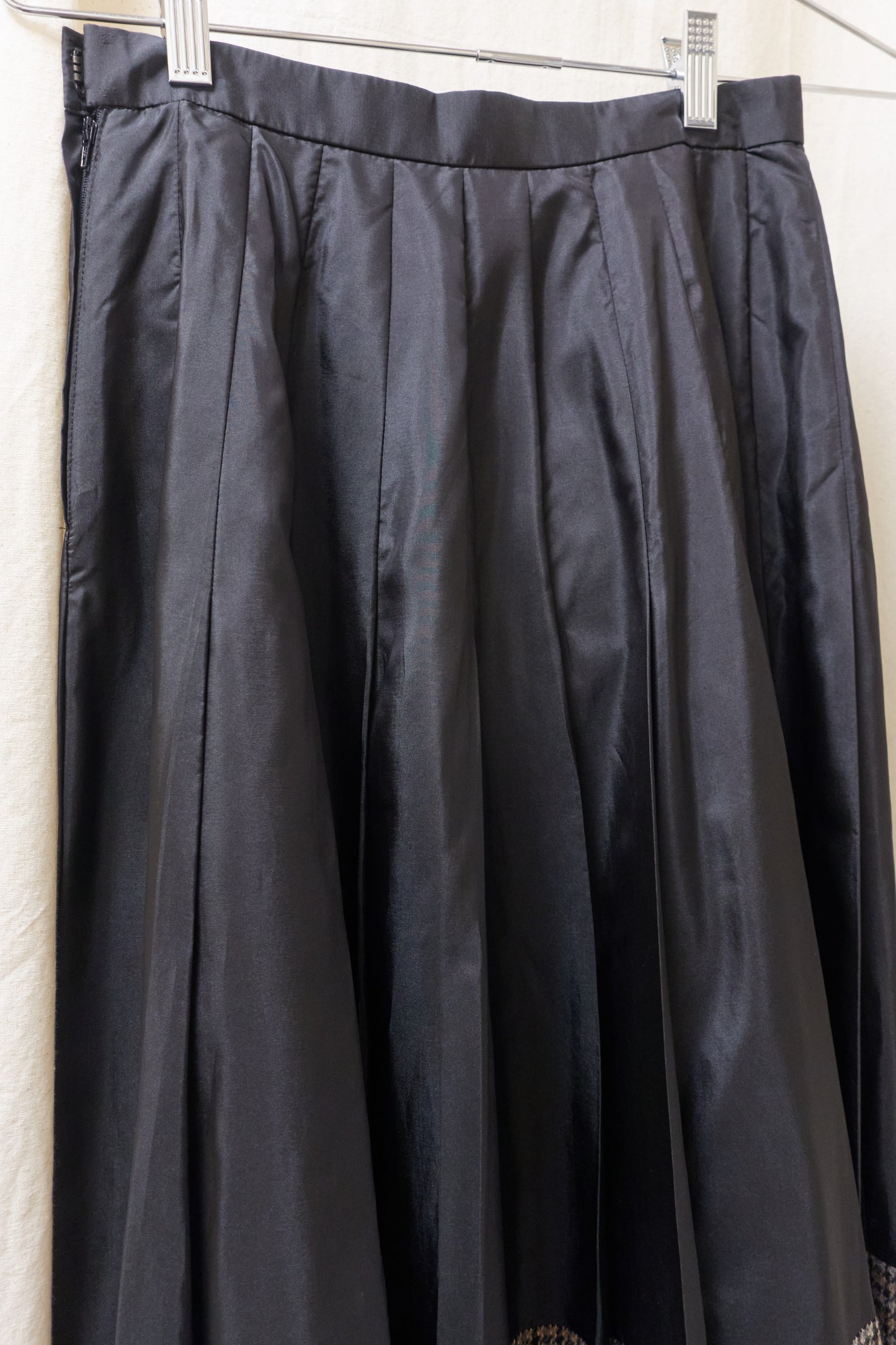 Junya Watanabe 2000 satin pleated skirt with contrast hem